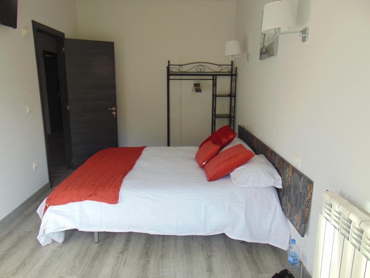 Hotel El Mirador Del Nalon San Roman  Екстериор снимка